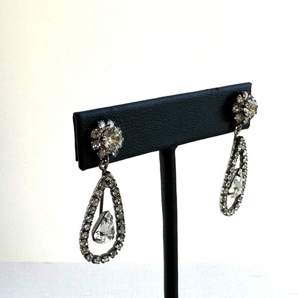 Vintage Rhinestone Dangle Earrings for Pierced Ears Silver Tone - Picture 10 of 10